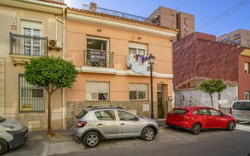 Property slide 70