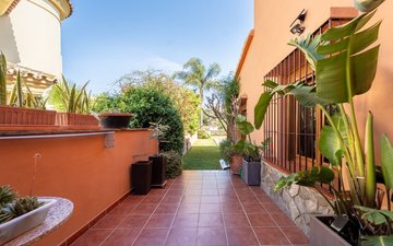 Property slide 35