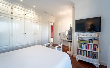 Property slide 40