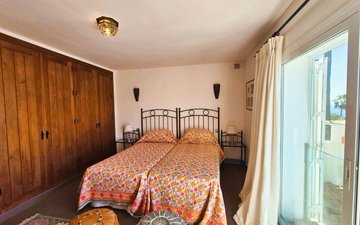 Property slide 23