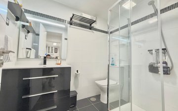 Property slide 19