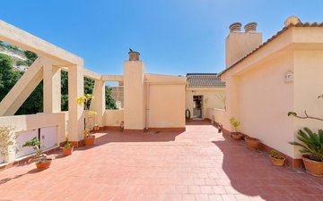 Property slide 22