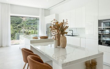 Property slide 14