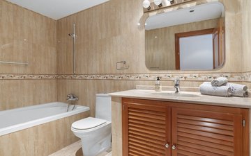 Property slide 17