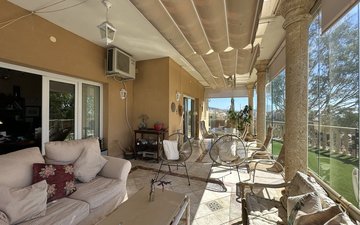 Property slide 17