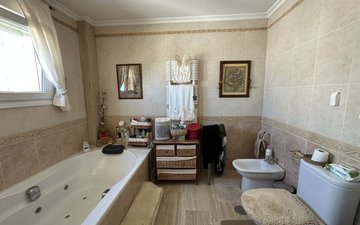 Property slide 30