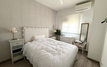 Property slide 20