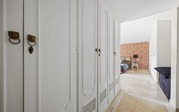 Property slide 19