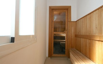 Property slide 20