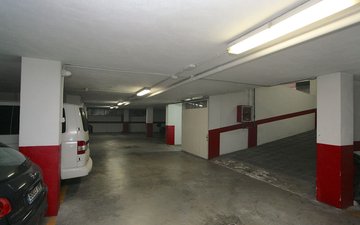 Property slide 32