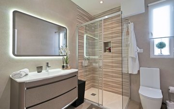 Property slide 16
