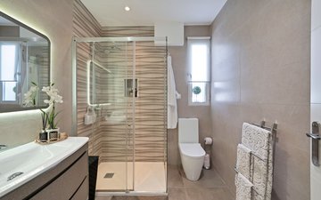 Property slide 17