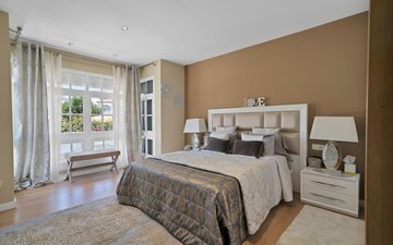 Property slide 24