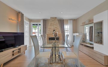 Property slide 33