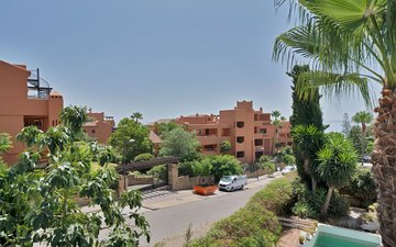 Property slide 42