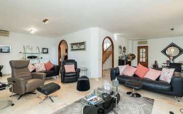 Property slide 15