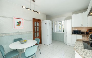 Property slide 17