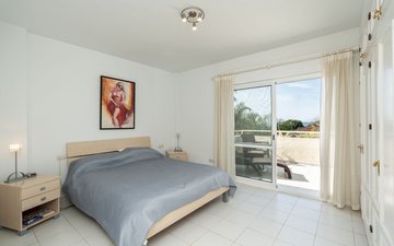 Property slide 18