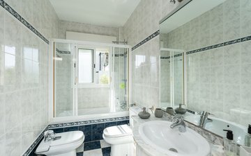 Property slide 19