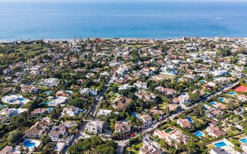 Property slide 22