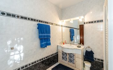 Property slide 26