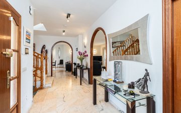 Property slide 29