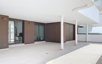 Property slide 14