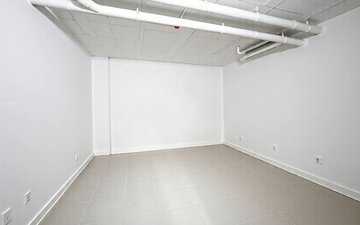 Property slide 40