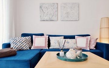 Property slide 10