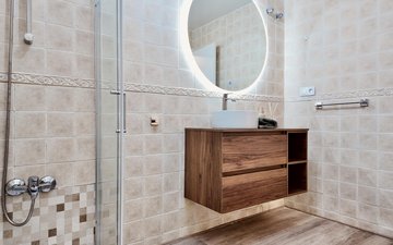 Property slide 17
