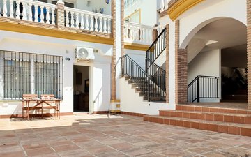 Property slide 21