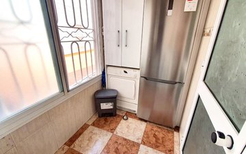 Property slide 16