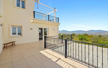 Property slide 25