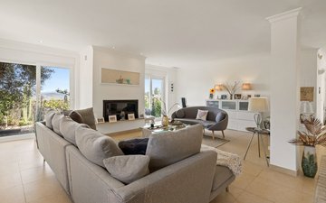 Property slide 31