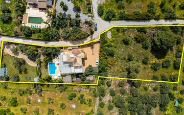 Property slide 61