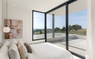Property slide 10