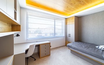 Property slide 17