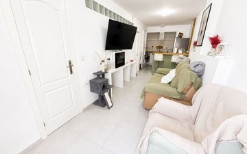 Property slide 14