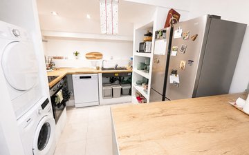 Property slide 15