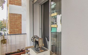 Property slide 15