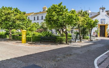 Property slide 16