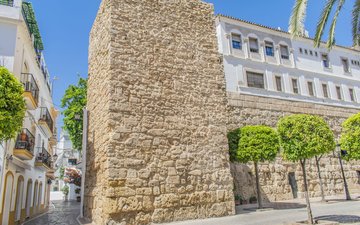 Property slide 21