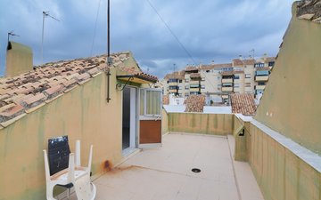 Property slide 25