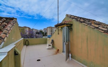 Property slide 5