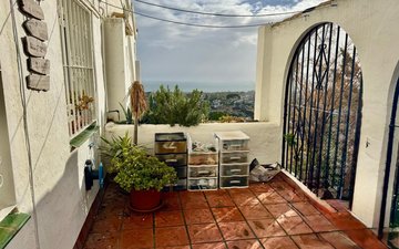 Property slide 15