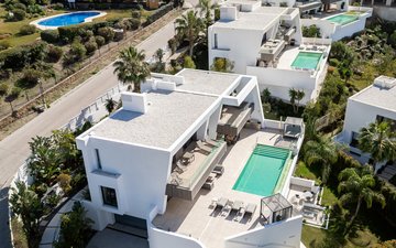 Property slide 19