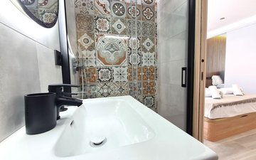 Property slide 25