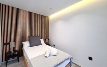 Property slide 31