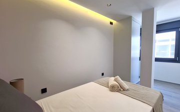 Property slide 32