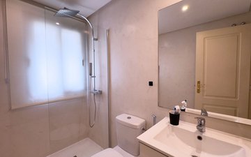 Property slide 10